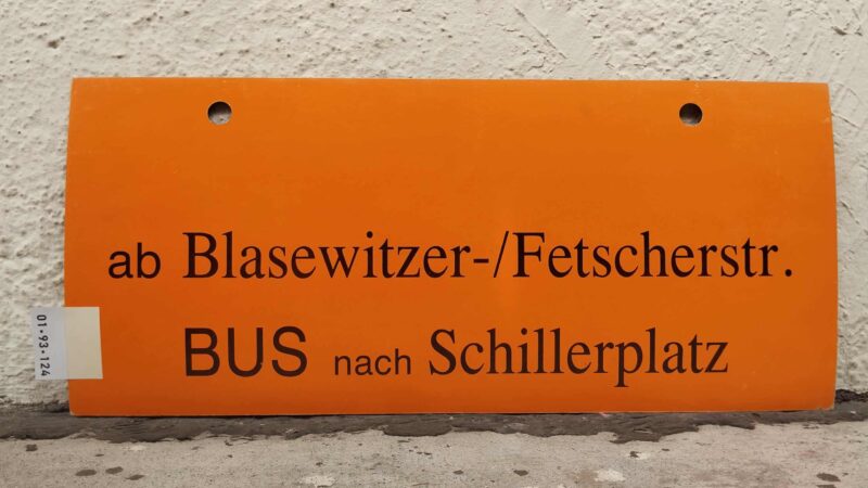 ab Bla­se­witzer-/Fet­scherstr. BUS nach Schil­ler­platz