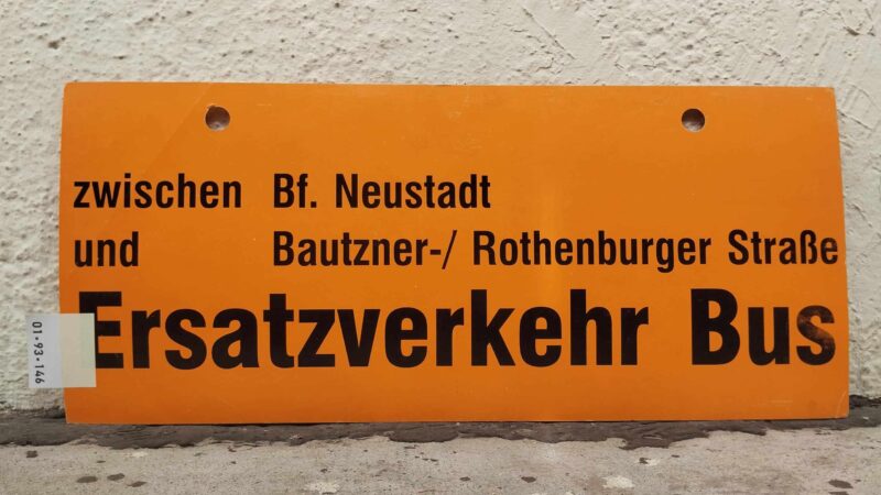 zwischen Bf. Neustadt und Bautzner-/ Rothen­burger Straße Ersatz­ver­kehr Bus