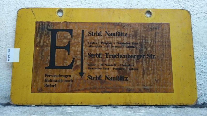 E Per­so­nal­wagen Hal­te­stelle nach Bedarf Strbf. Naußlitz – Strbf. Tra­chen­berger Str. – Strbf. Naußlitz
