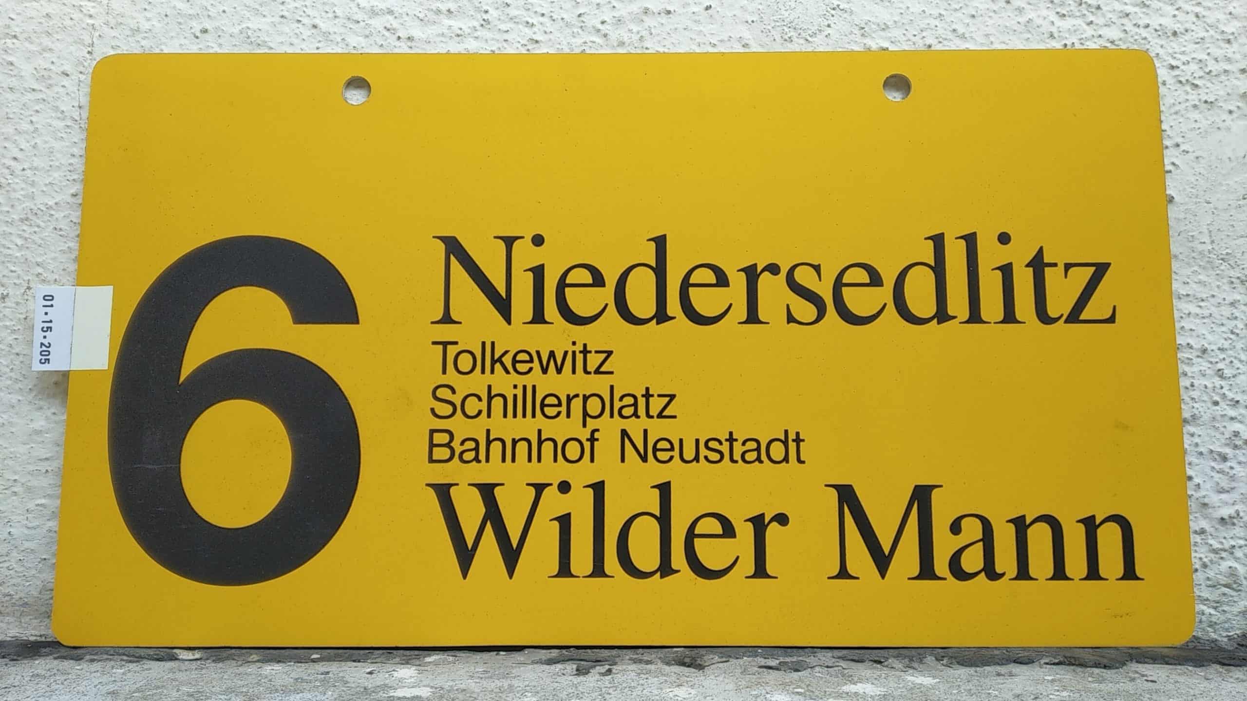 Ein seltenes Straßenbahn-Linienschild aus Dresden der Linie 6 von Niedersedlitz nach Wilder Mann #1
