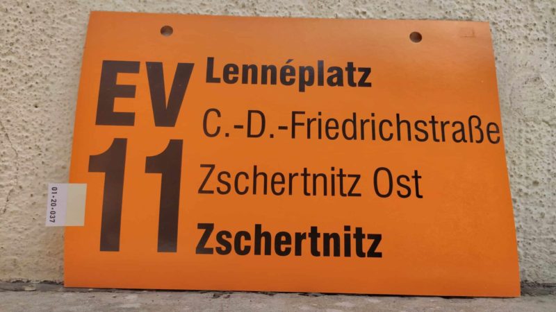 EV 11 Len­né­platz – Zschertnitz
