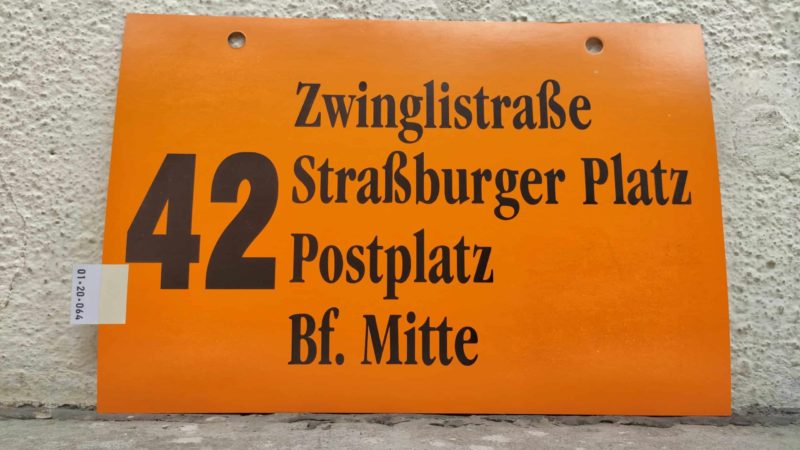 42 Zwing­li­straße – Bf. Mitte