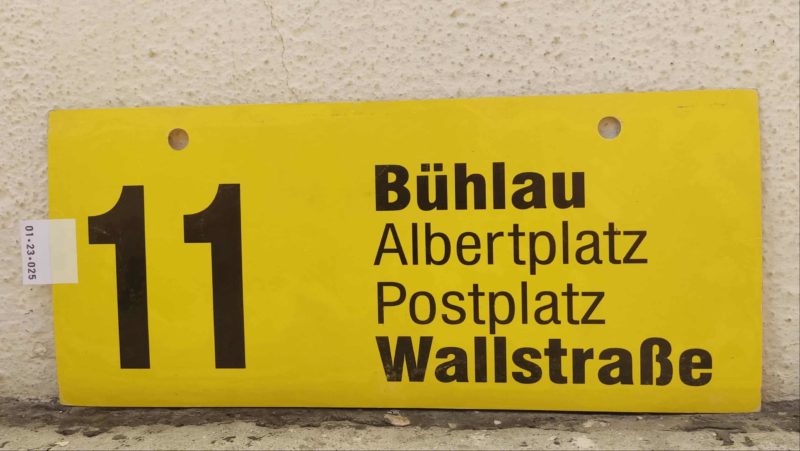 11 Bühlau – Wall­straße