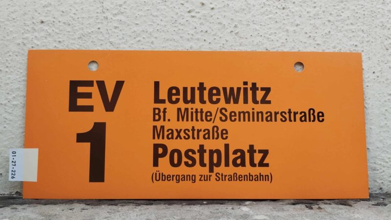 EV 1 Leutewitz – Postplatz (Übergang zur Stra­ßen­bahn)