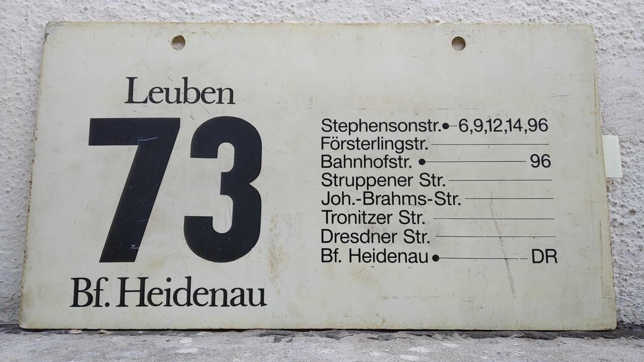 Ein seltenes Bus-Linienschild aus Dresden der Linie 73 von Leuben nach Bahnhof Heidenau #2