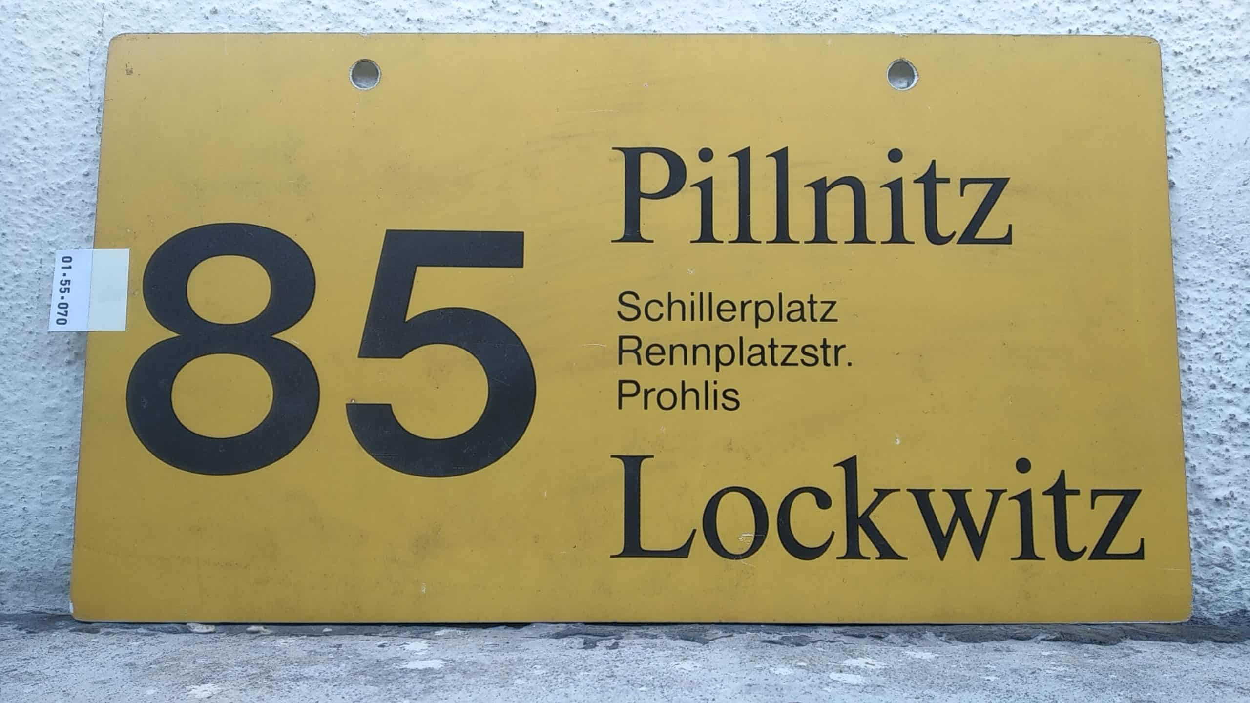 Ein seltenes Bus-Linienschild aus Dresden der Linie 85 von Pillnitz nach Lockwitz #1