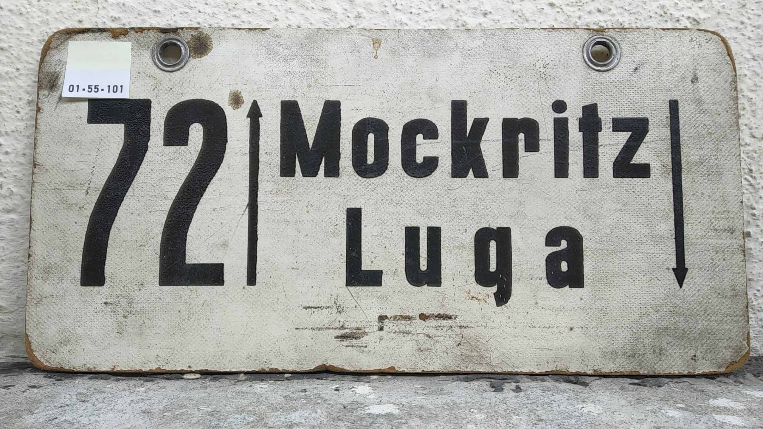 Ein seltenes Bus-Linienschild aus Dresden der Linie 72 von Mockritz nach Luga #2
