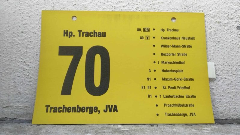 70 Hal­te­punkt Trachau – Tra­chen­berge, JVA