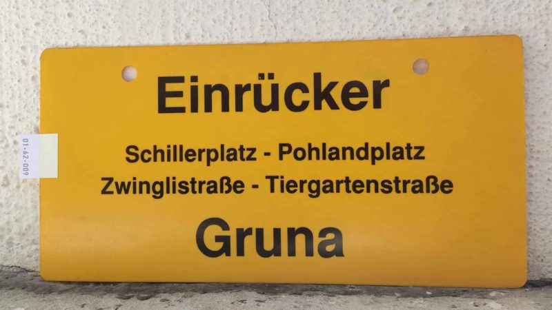 Einrücker Schil­ler­platz – Gruna