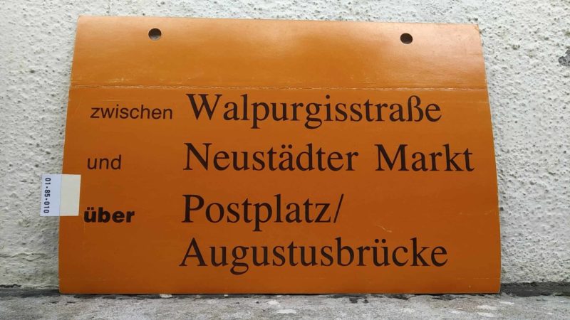zwischen Wal­pur­gis­straße und Neu­städter Markt über Postplatz/​ Augu­stus­brücke