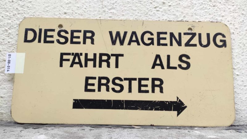 DIESER WAGENZUG FÄHRT ALS ERSTER →