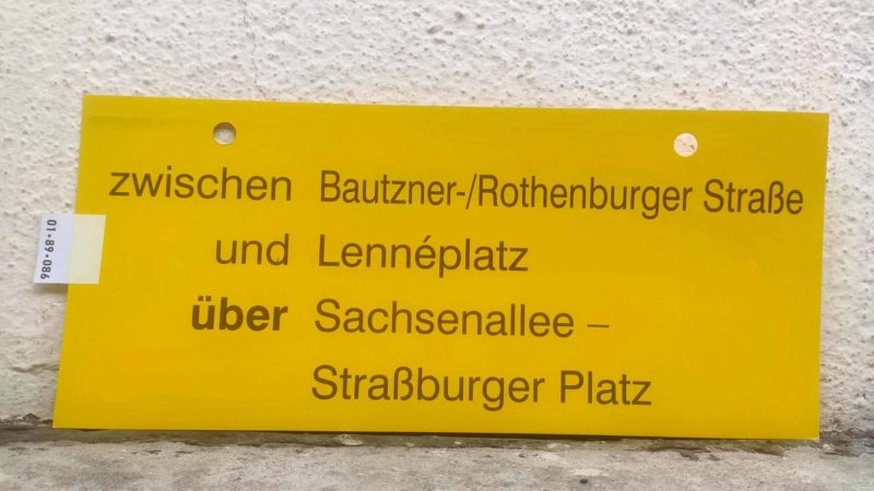 zwischen Bautzner-/Ro­then­burger Straße und Len­né­platz über Sach­sen­allee – Straß­burger Platz