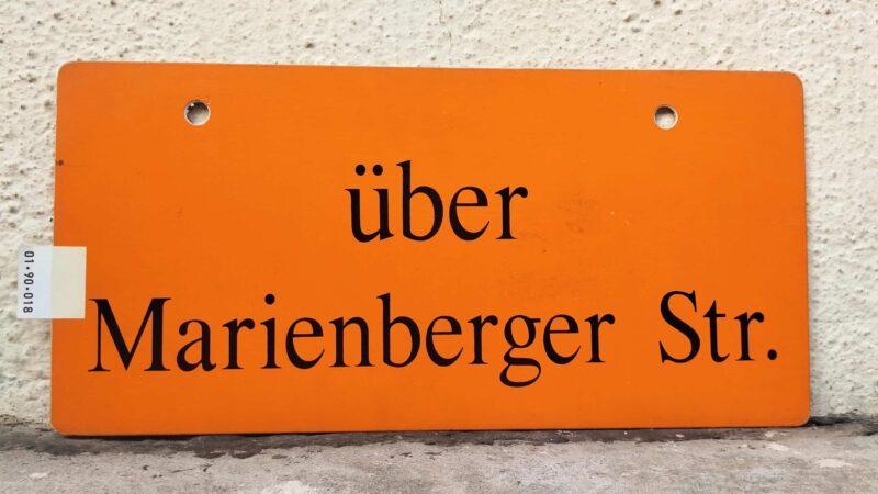 über Mari­en­berger Str.