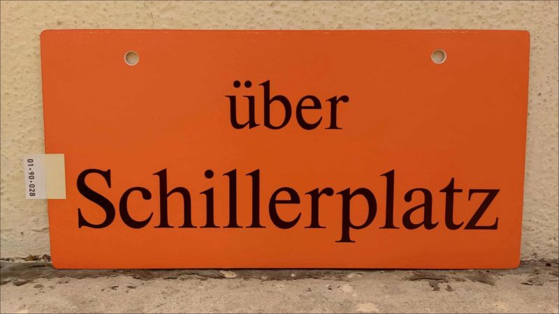 über Schil­ler­platz