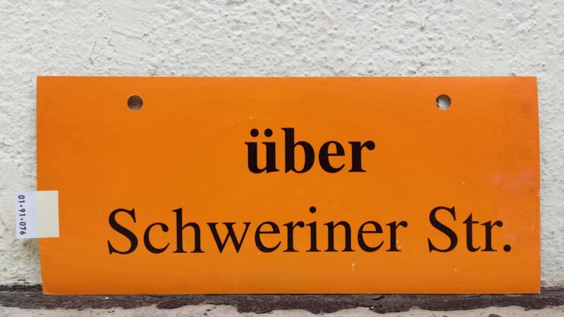 über Schwe­riner Str.