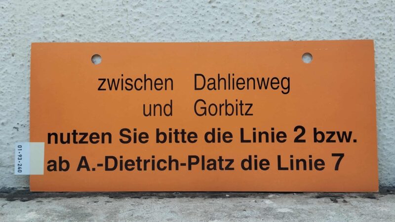 zwischen Dah­li­enweg und Gorbitz nutzen Sie bitte die Linie 2 bzw. ab A.-Dietrich-Platz die Linie 7
