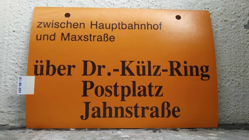 zwischen Haupt­bahnhof und Maxstraße über Dr.-Külz-Ring Postplatz Jahn­straße