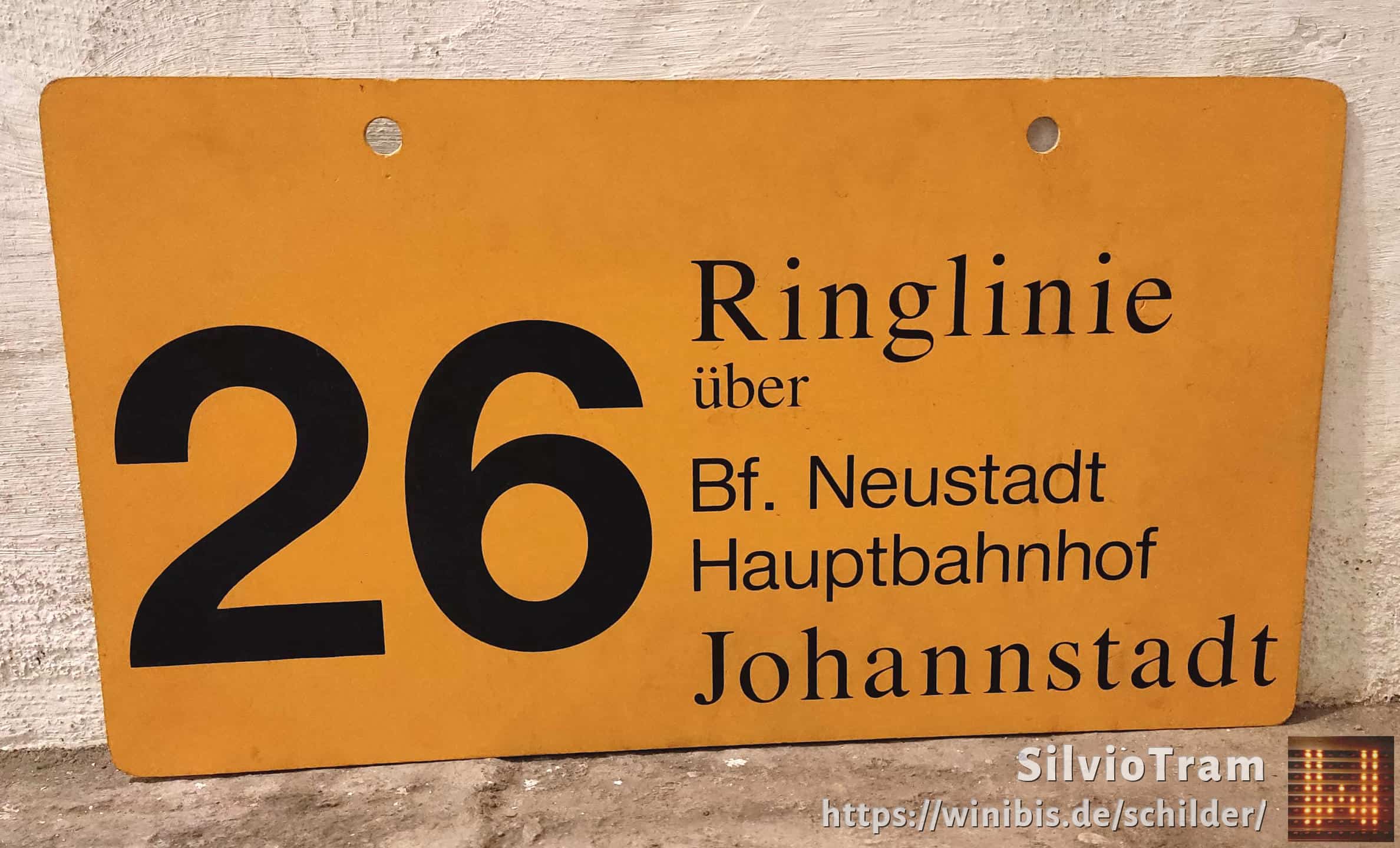 Ein seltenes Straßenbahn-Linienschild aus Dresden für Linie 26 Ringlinie Johannstadt #3